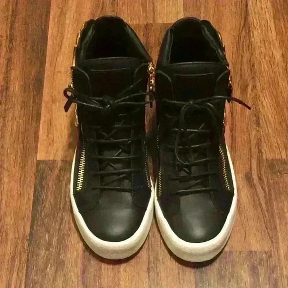 COPY - Giuseppe Zanatto high top wing sneakers! - Picture 2 of 4